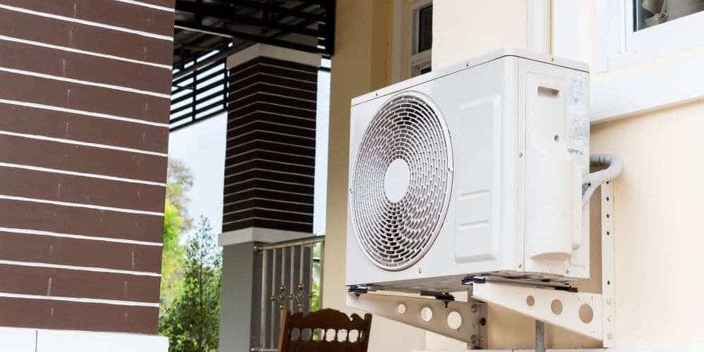 Cleaning Your Air Conditioner in the Summer | Bulldog ...